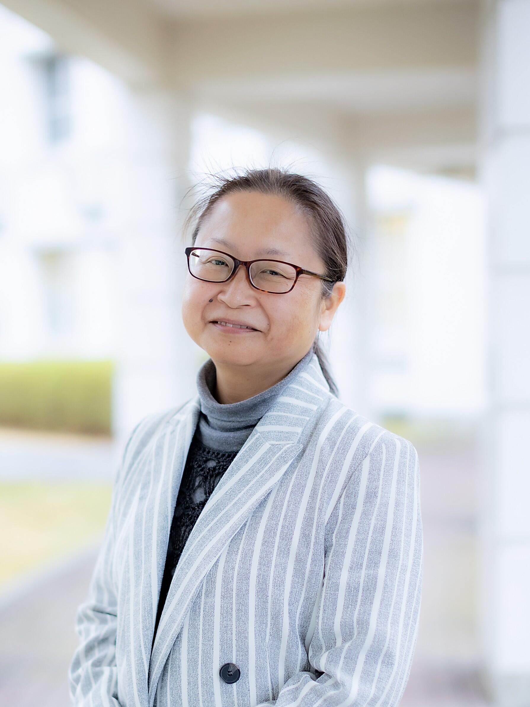 栄養科学科長 村元 美代