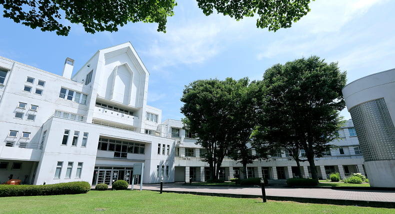 学校法人盛岡大学