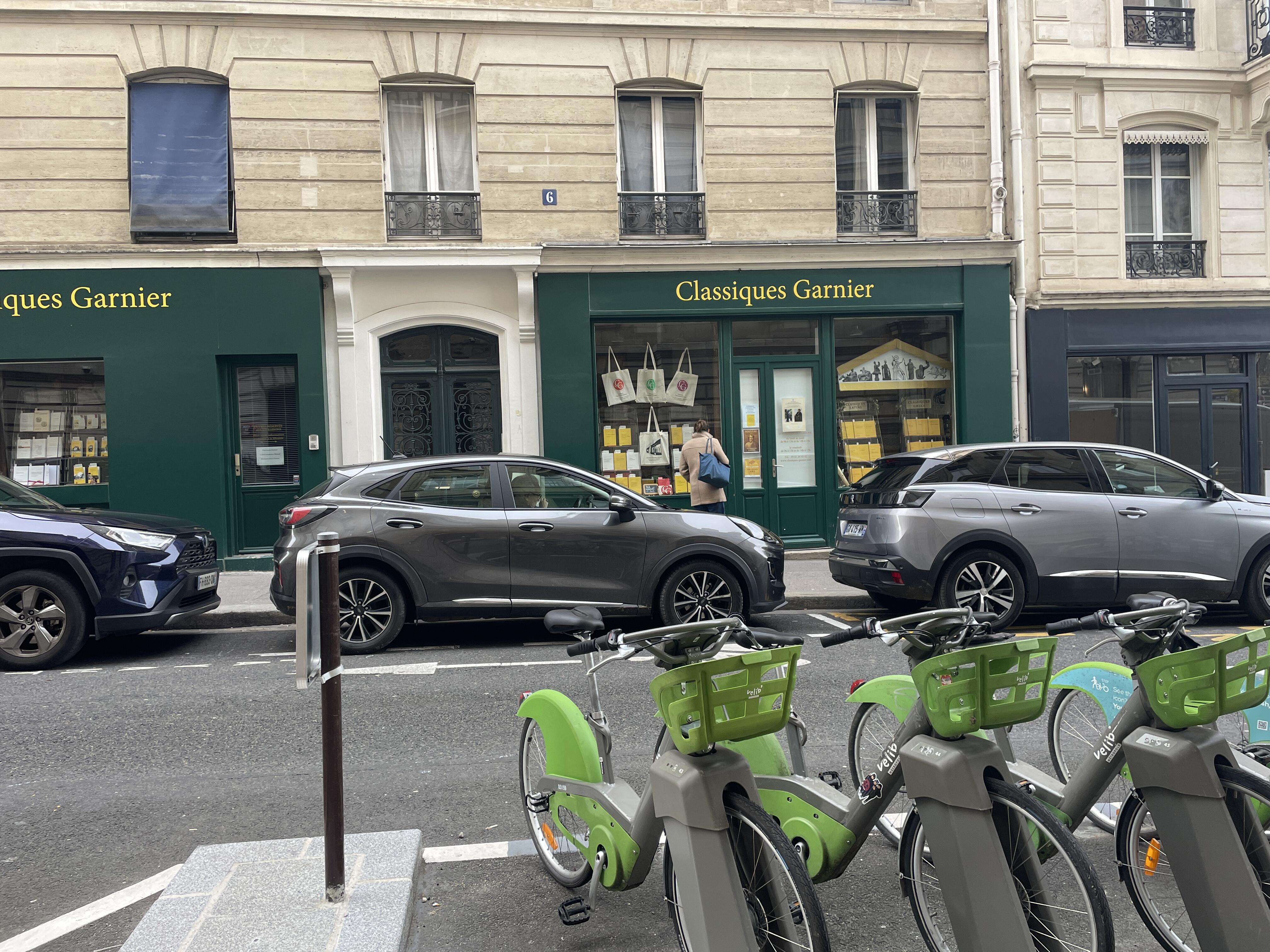 研究成果（社会文化学科　鈴木先生）