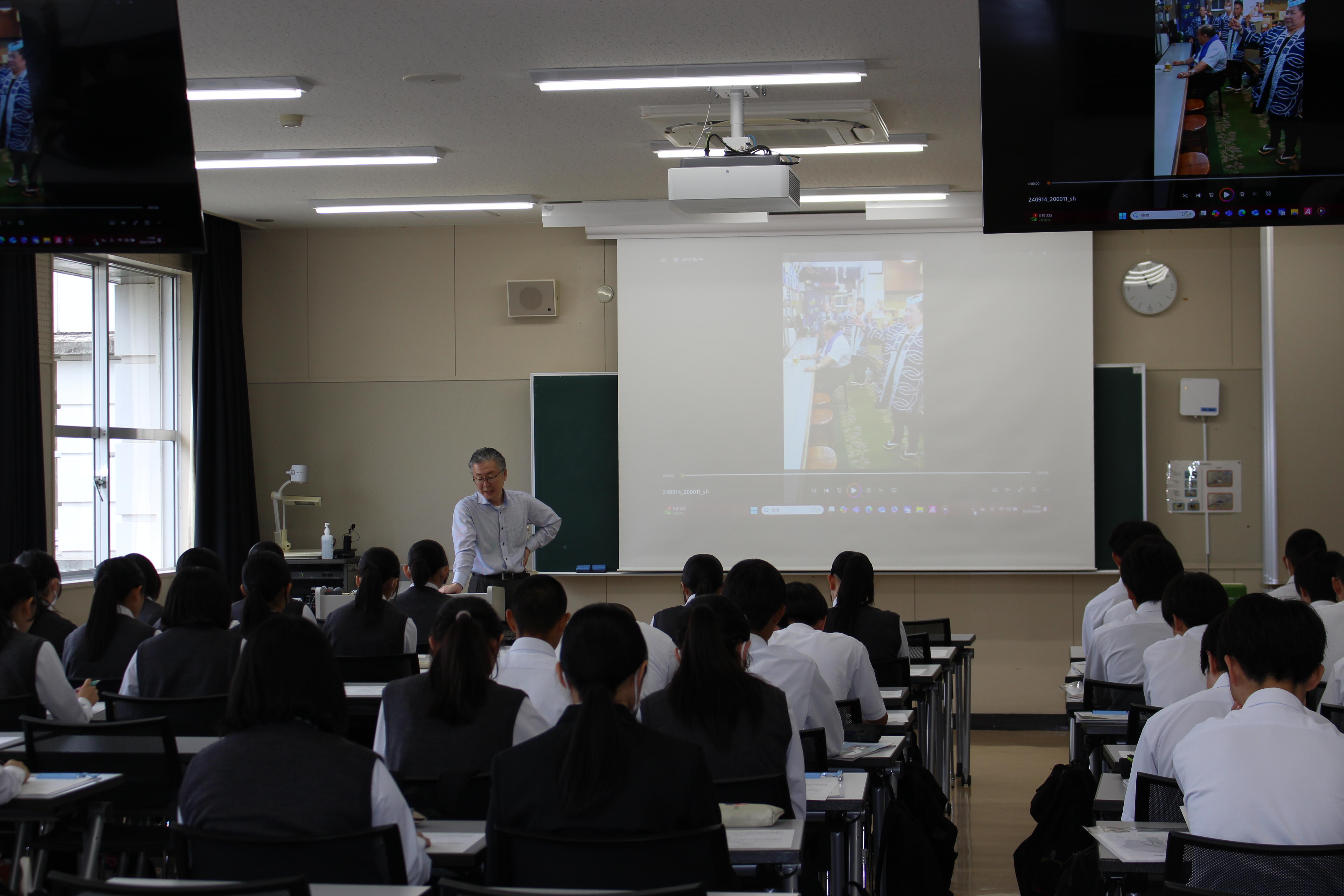 秋田県立角館高校の1年生が学校見学に来学されました！