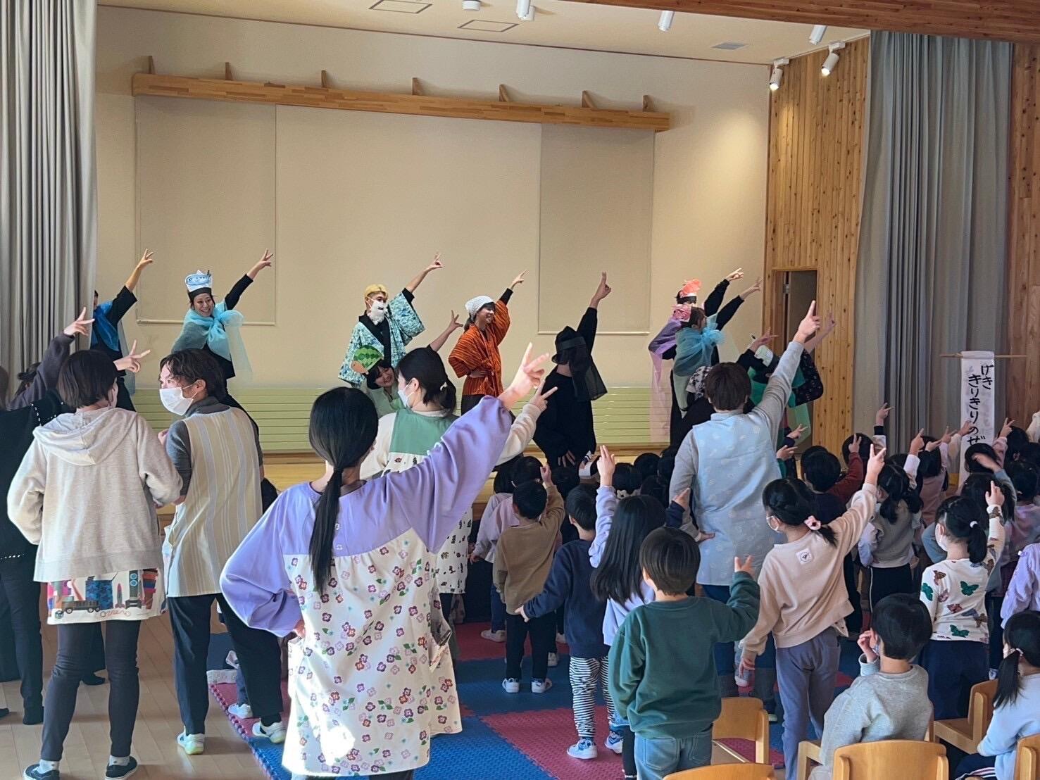 附属幼稚園でわくわく劇場発表会を行いました！